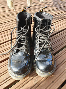 Dr Martens saapad s 35 (5 foto / 6)