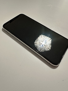 iPhone XS 64 (1 фото из 8)