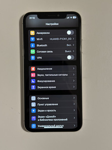 iPhone XS 64 (5 фото из 8)