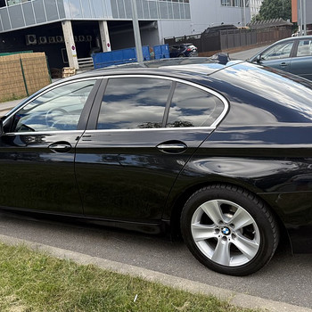 BMW 528i