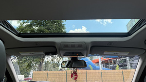BMW 528i (7 фото из 8)