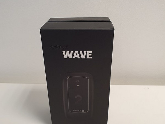 Evelatus 2020 mobiiltelefon