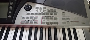 Roland e50 (4 фото из 4)