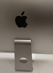 Настольный компьютер iMac 21.5 2017 Retina 4k + кабель (3 фото из 8)