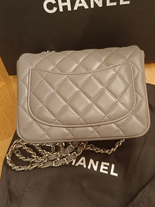 Chanel mini flap bag Grey NEW (2 foto / 5)