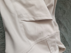 Calvin Klein biker retuusid väikese taskuga M. (3 foto / 5)