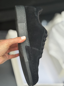 Armani (3 foto / 6)