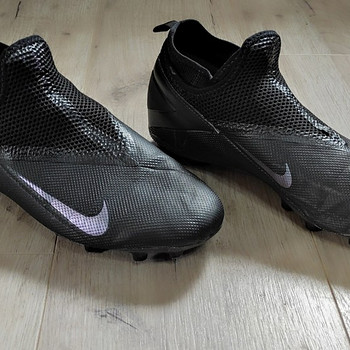 Футбольные бутсы 38,5 Nike Ghost Phantom