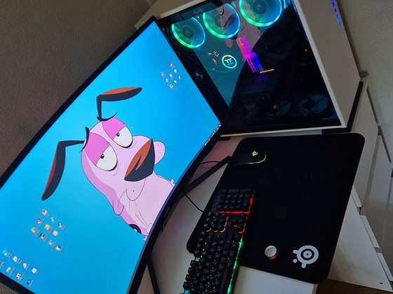 Samsung Odyssey G7 32"