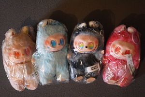POP MART THE MONSTERS (2 foto / 3)