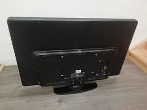 Philips Full HD 1080p 42" TV LCD-teler 42PFL4606H/58 (4 foto / 4)