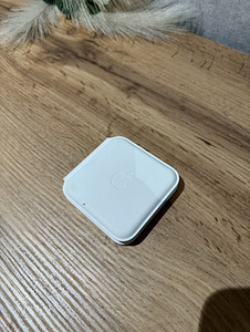 MagSafe Duo Charger (1 foto / 4)