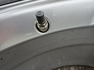 18" оригинальные диски Mercedes-Benz 5x112 + зимние шины 7,5 мм (9 фото из 10)