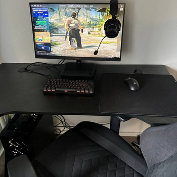 2 kuud kasutatud set. Ryzen 7 5700X. 32 GB. 1TB SSD.RTX 5060