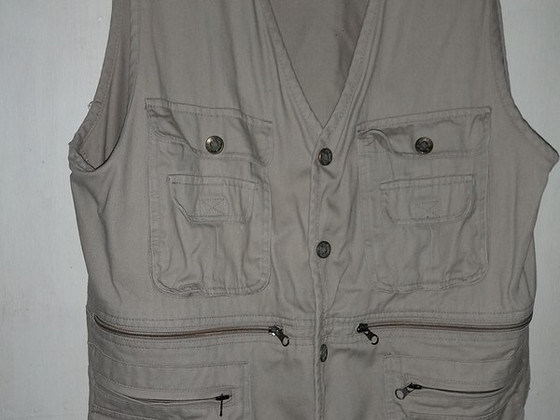 Müüa vest
