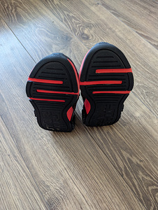 Tossud ADIDAS starwars (4 foto / 4)