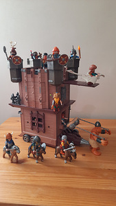 Крепость гномов Playmobil (2 фото из 2)