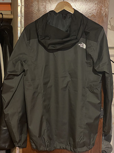 Продаётся куртка The North Face Men’s Quest Zip-In Jacket (о (4 фото из 5)