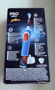 Braun Oral-B Vitality PRO Kids Spiderman (2 foto / 4)