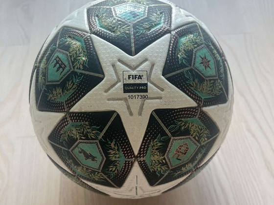 Adidas Finale Munich UEFA Champions League 2024/2025 match b
