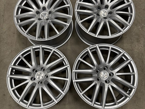 19" Maserati erilaiad originaalveljed 5x114,3 (nagu uued)