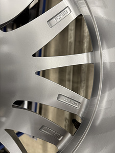 19" оригинальные диски Maserati 5x114,3 (как новые) (8 фото из 10)
