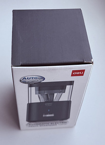 Deli Automatic Electric Pencil Sharpener 71203 , White/Gray (8 фото из 8)