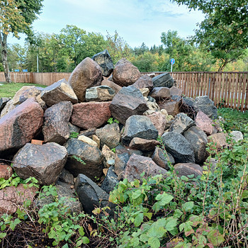 Maakivid/põllukivid
