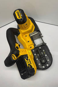 Dewalt аккумуляторная ленточная пила DCS371 + аккумулятор 5A (2 фото из 2)