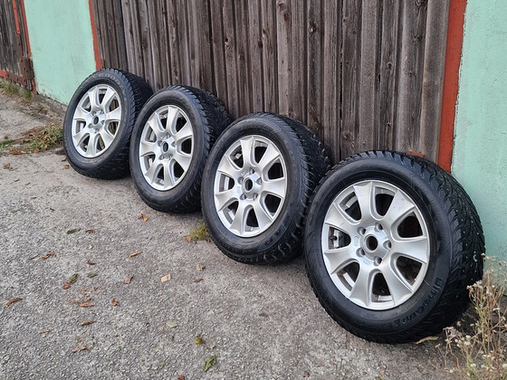 Mazda originaalveljed Goodyear M+S talverehvidega 195/65r15