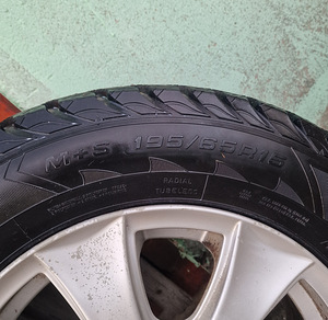 Mazda originaalveljed Goodyear M+S talverehvidega 195/65r15 (4 foto / 7)