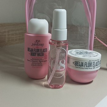 Sol De Janeiro travel Beija Flor set