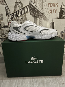 Lacoste spordijalatsid, suurus 42 (2 foto / 3)