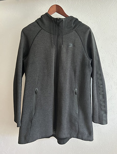 Nike Tech Aeroloft parka M (3 фото из 8)