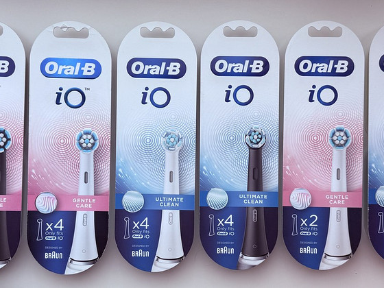 Oral-B iO Ultimate Clean / Gentle Care