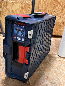 Uus Bosch L-BOXX PROFESSIONAL (5 foto / 7)