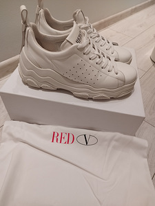 Valentino Garavani Red Valentino (1 фото из 7)