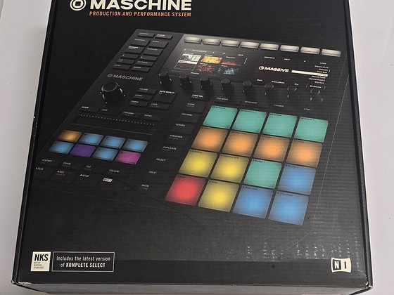 Muusikatootmise kontroller Maschine Mk3 + Karp