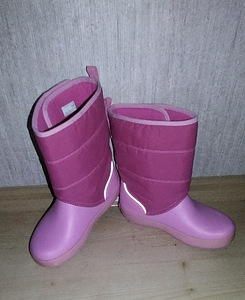 Сапоги Crocs размер j4 б/у (1 фото из 2)