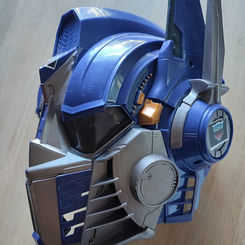 Laste Optimus Prime kiiver
