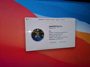 iMac 21,5 inch(mid 2014) (3 foto / 4)