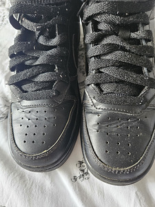 Кроссовки Nike р.36 (2 фото из 4)