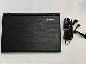 Ноутбук Toshiba Satellite C55-C5270 + зарядка (3 фото из 5)