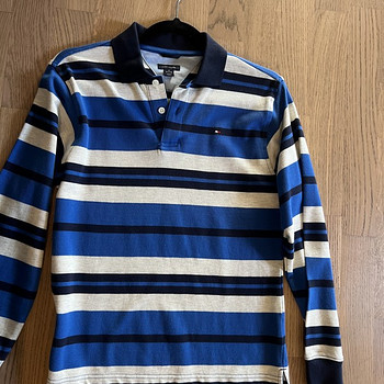 Tommy Hilfiger kampsun