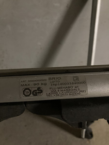 Auto katuseraam (2 foto / 2)