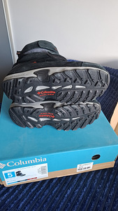Детские сапоги Columbia р.37 (3 фото из 3)