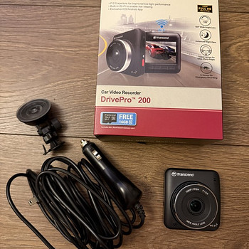 Видеорегистратор Transcend DrivePro 200
