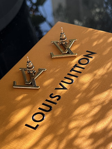 Louis Vuitton kõrvarõngad (6 foto / 7)