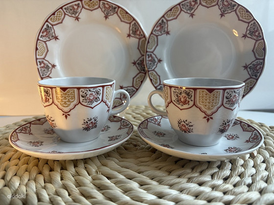 Kaks vintage kohvikomplekti "Friz" Leningradi portselanitehasest