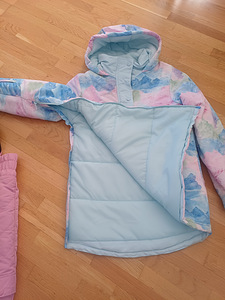 Одежда для девочки (2 фото из 4)